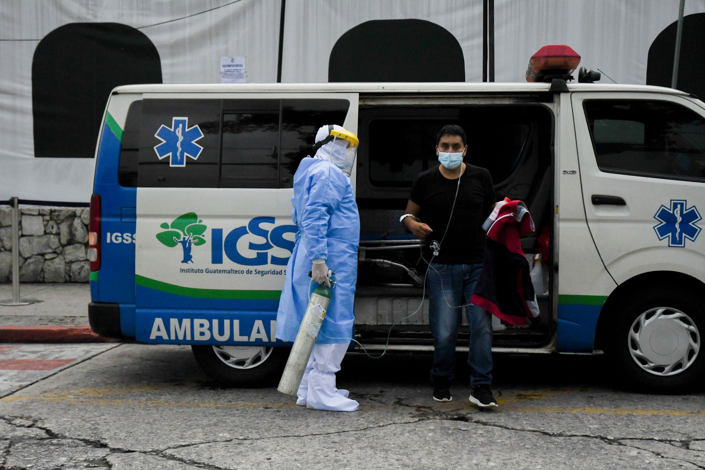 IGSS denunció en 2019 una supuesta estructura construida para afectar a la institución. (Foto Prensa Libre: Hemeroteca PL)