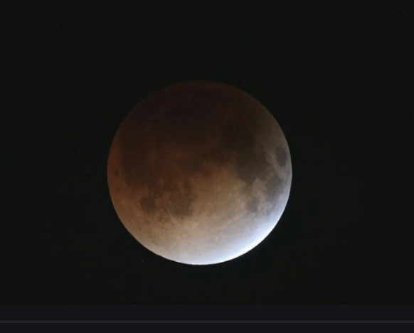 Este será el tercer eclipse penumbral del año. (Foto: AFP)