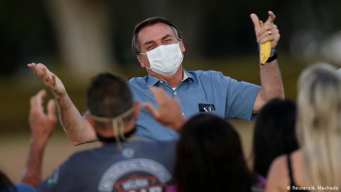 La denuncia fue presentada por una coalición que representa a más de un millón de trabajadores de salud en Brasil. (Foto Prensa Libre: Reuters)