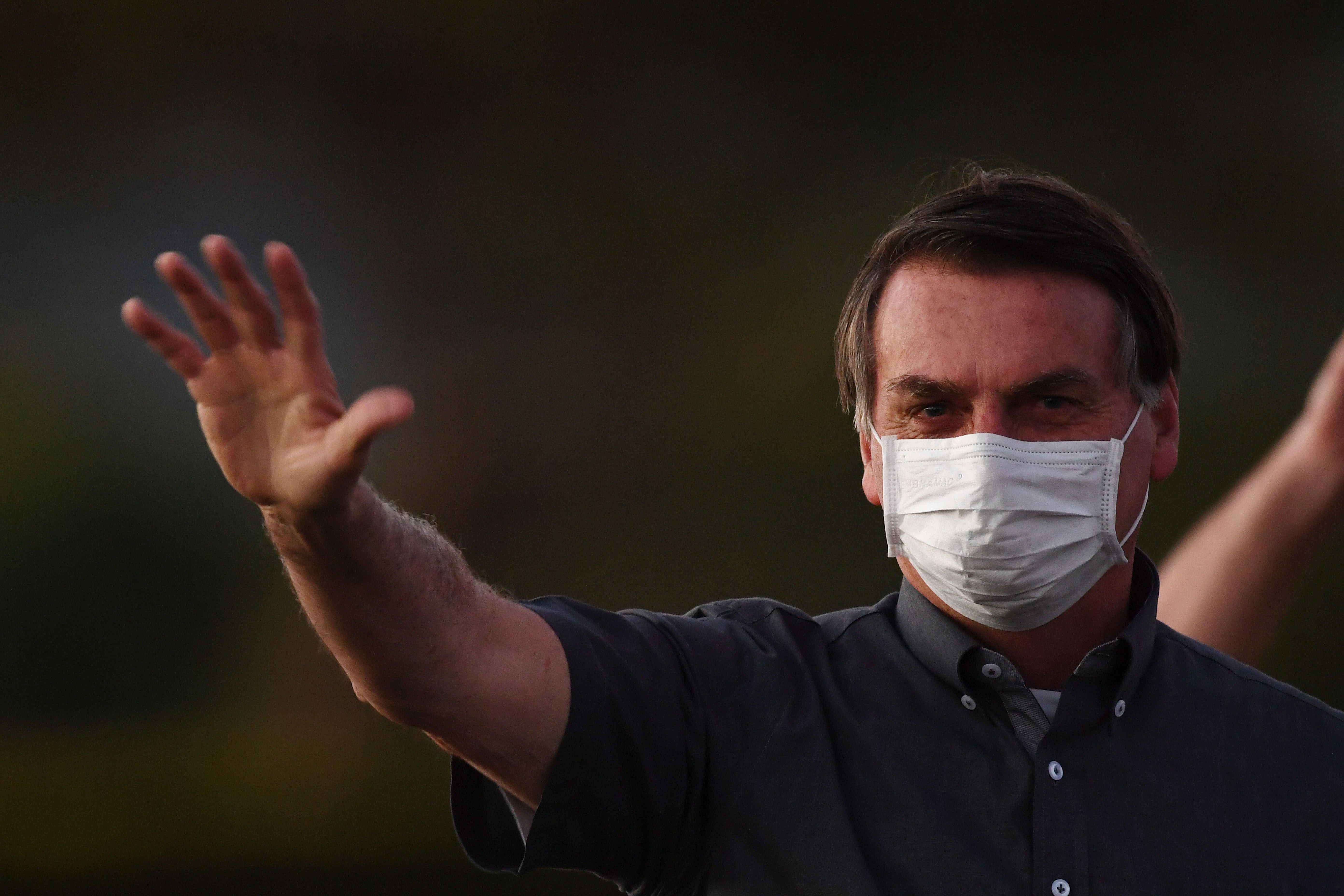 El presidente de Brasil, Jair Bolsonaro, da nuevamente positivo a la covid-19. (Foto Prensa Libre: AFP)