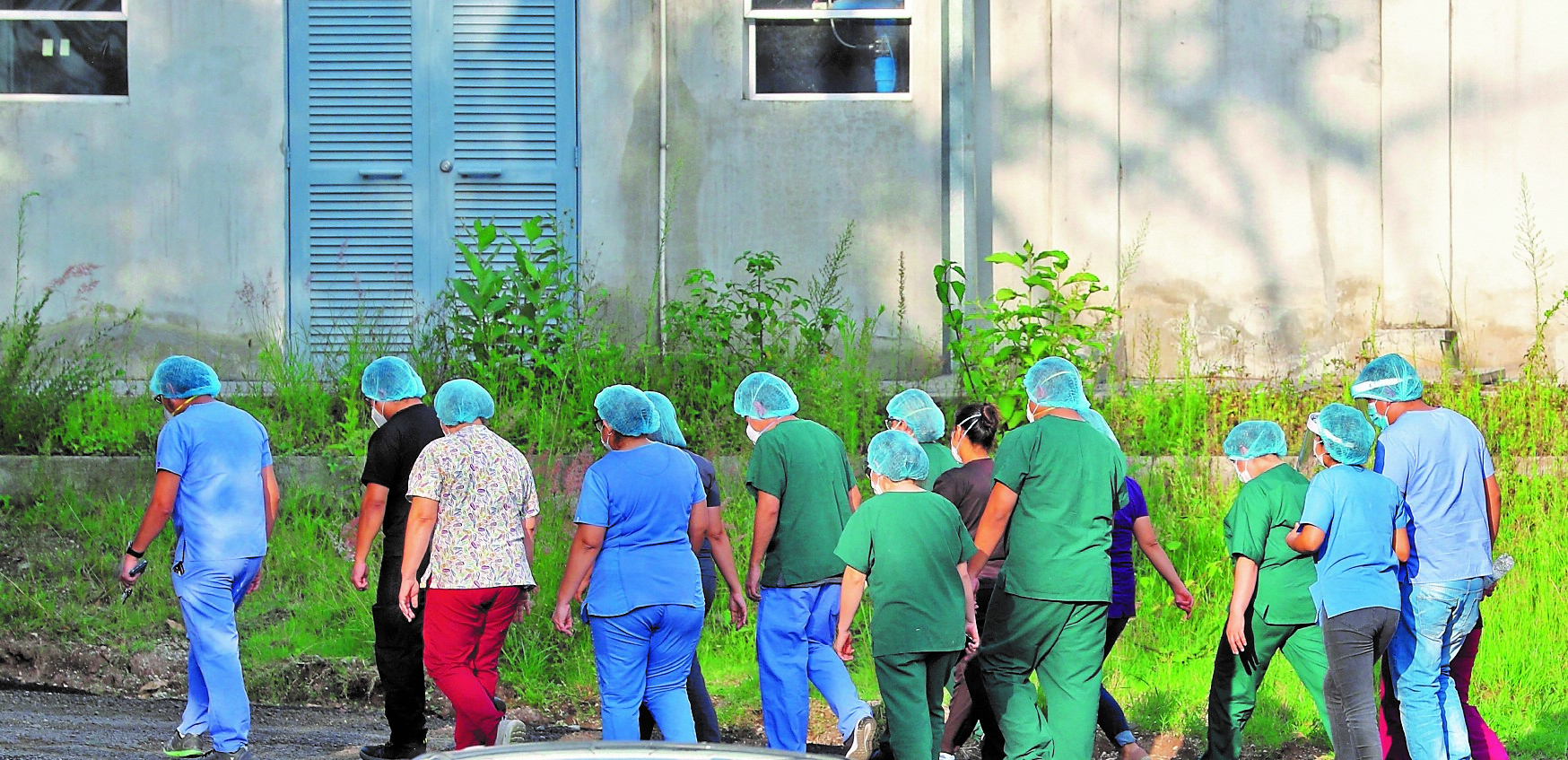 El contagio del covid-19 es un riesgo entre el personal de salud, uno que puede  llevarlos a la muerte. Hasta el 29 de julio se tenía el reporte de 33 médicos fallecidos por el nuevo coronavirus. (Foto Prensa Libre: Hemeroteca)
