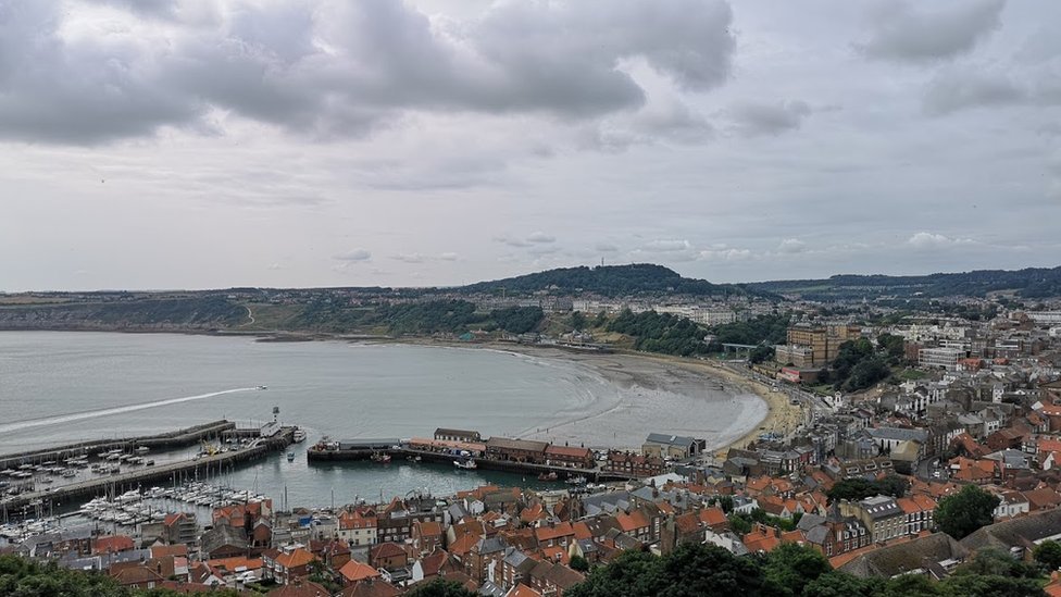 El viento y la marea arrastraron al niño por la bahía sur de Scarborough.