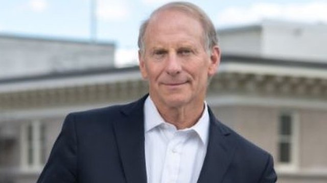 "Estamos viendo un nacionalismo de las vacunas contra la covid-19", dice Richard Haass. (Foto Prensa Libre: Richard Haass)