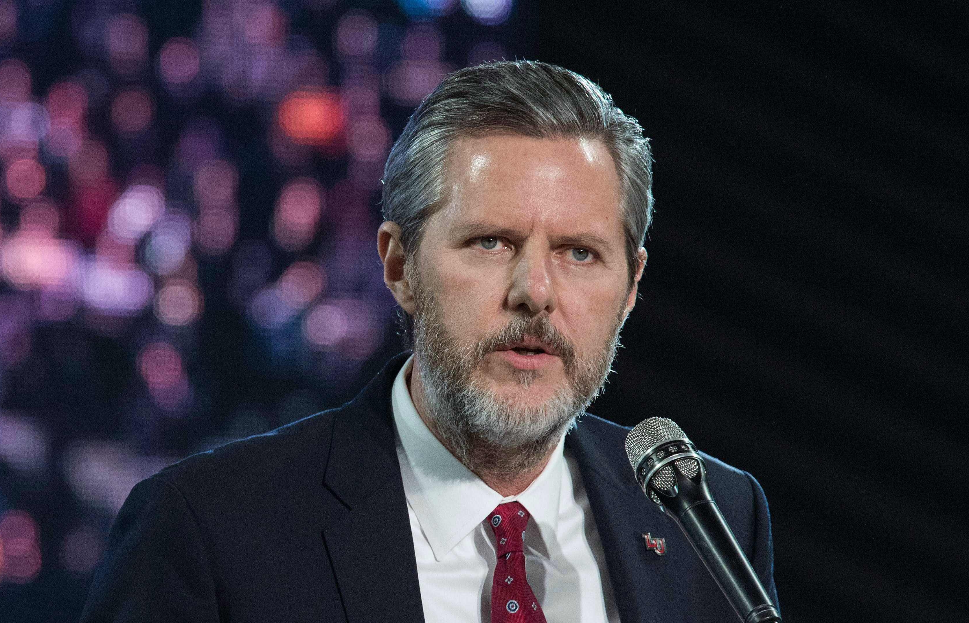 Jerry Falwell, Jr., líder evangélico y presidente de la Liberty University. (Foto Prensa Libre: AFP)