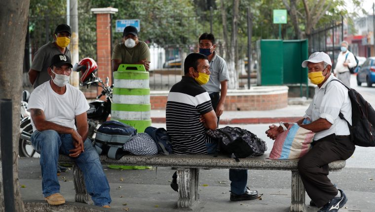 El Mides indicó que de las personas que respondieron el formulario de priorización, al menos 1 millón 807 mil 961 (93%) se consideraron en pobreza. (Foto Prensa Libre: Esbin García)