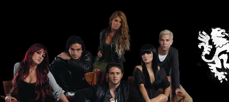 Las cuentas oficiales de RBD han compartido algunas fotografías que causaron sorpresa a sus seguidores. (Foto Prensa Libre: RBD)