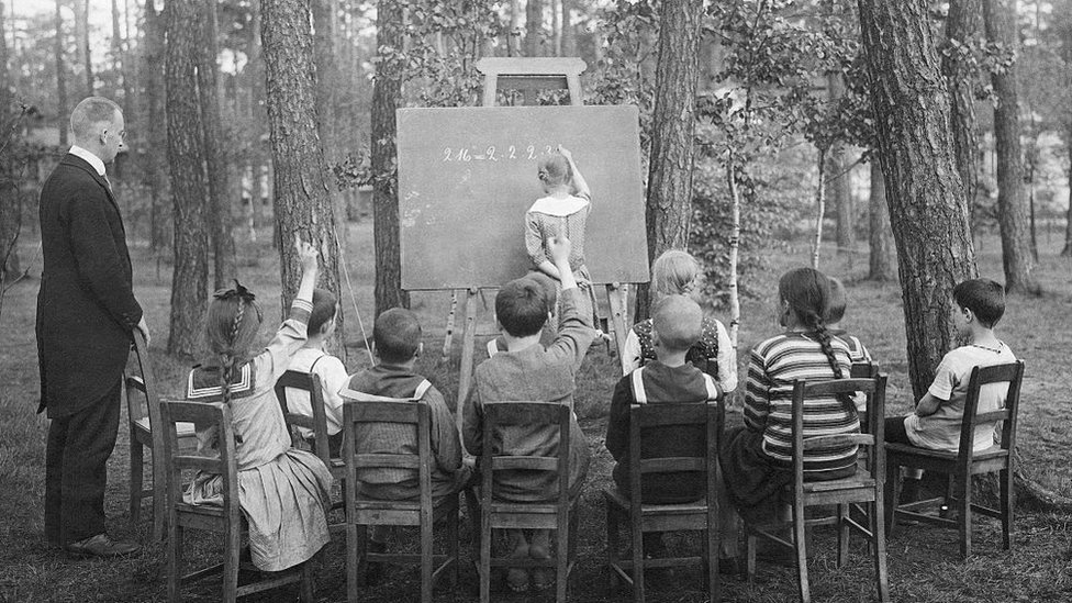 El concepto de escuelas al aire libre empezó en Alemania y Bélgica. 
(Foto Prensa Libre: Getty Images)