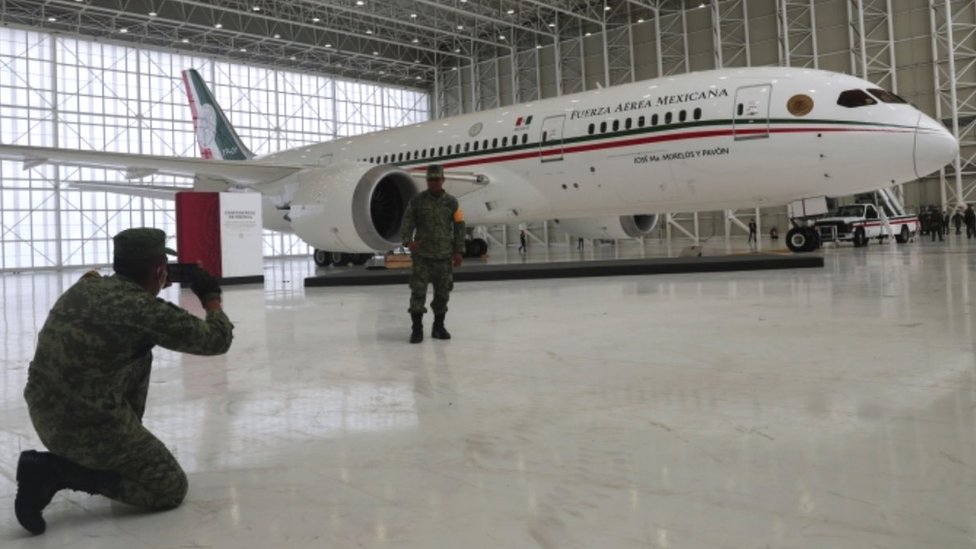 Tras una intensa campaña mediática por parte del gobierno, el sorteo del avión presidencial se celebrará este martes.