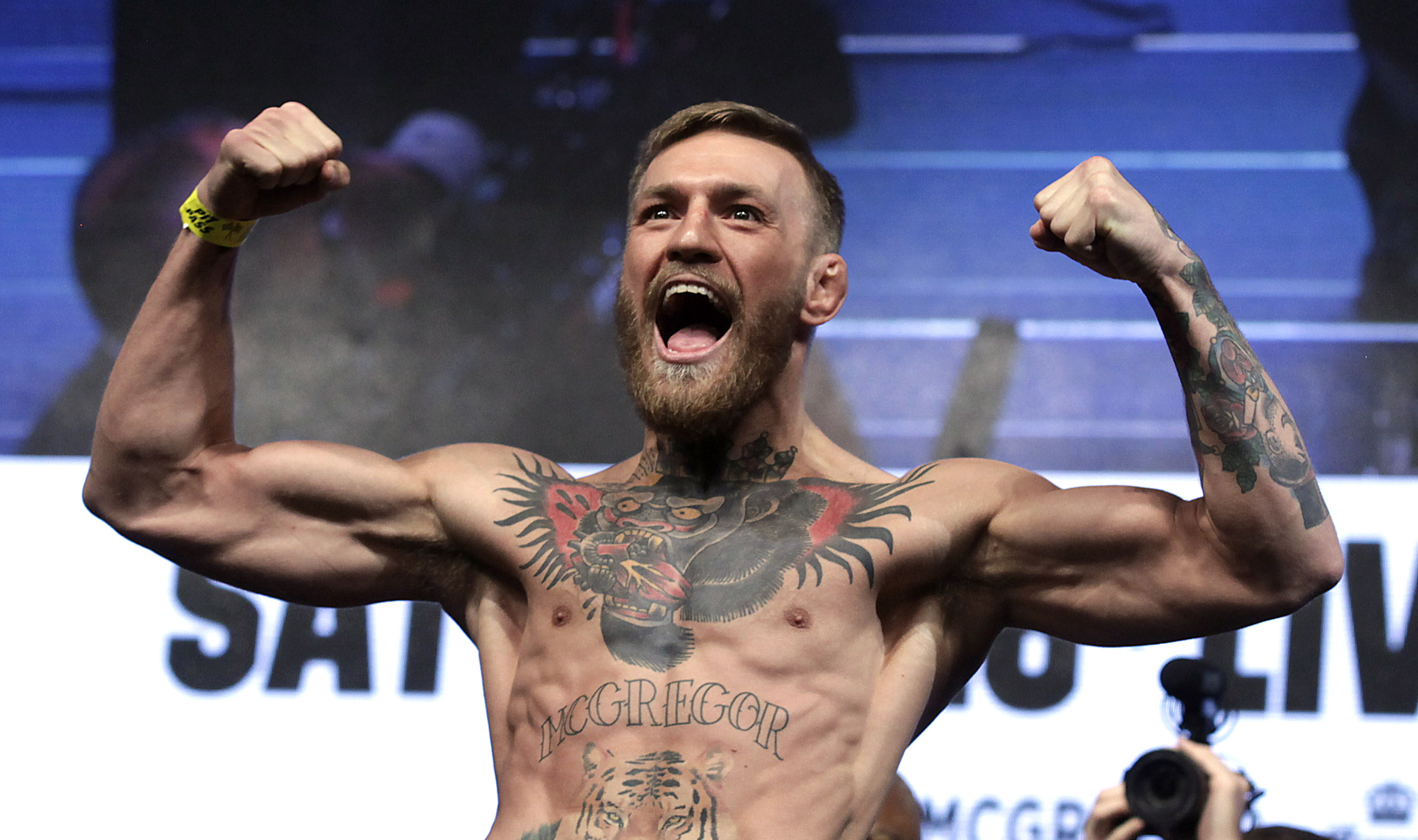 El peleador de MMA Connor Mcgregor posa durante un pesaje en Las Vegas, Nevada, Estados Unidos en una foto de archivo. (Foto Prensa Libre: AFP)