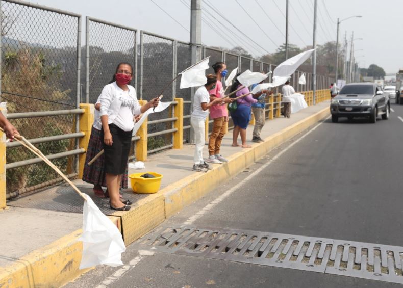 En 2020 la deuda pública se incrementó para hacer frente los efectos del coronavirus con la implementación de programas económicos y sociales. (Foto Prensa Libre: Hemeroteca) 