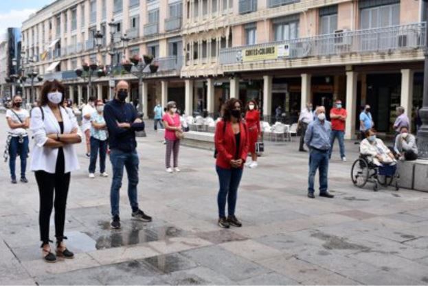 Manifestación pacífica en Ciudad Real por la muerte de Nancy Paola. (Foto Prensa Libre: Tomada de Europapress.es)