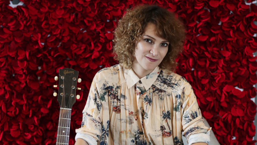 Gaby Moreno está nominada en la categoría Mejor Álbum Vocal Pop Tradicional con ¡Spangled!, su sexto álbum de estudio. (Foto Prensa Libre: Keneth Cruz)