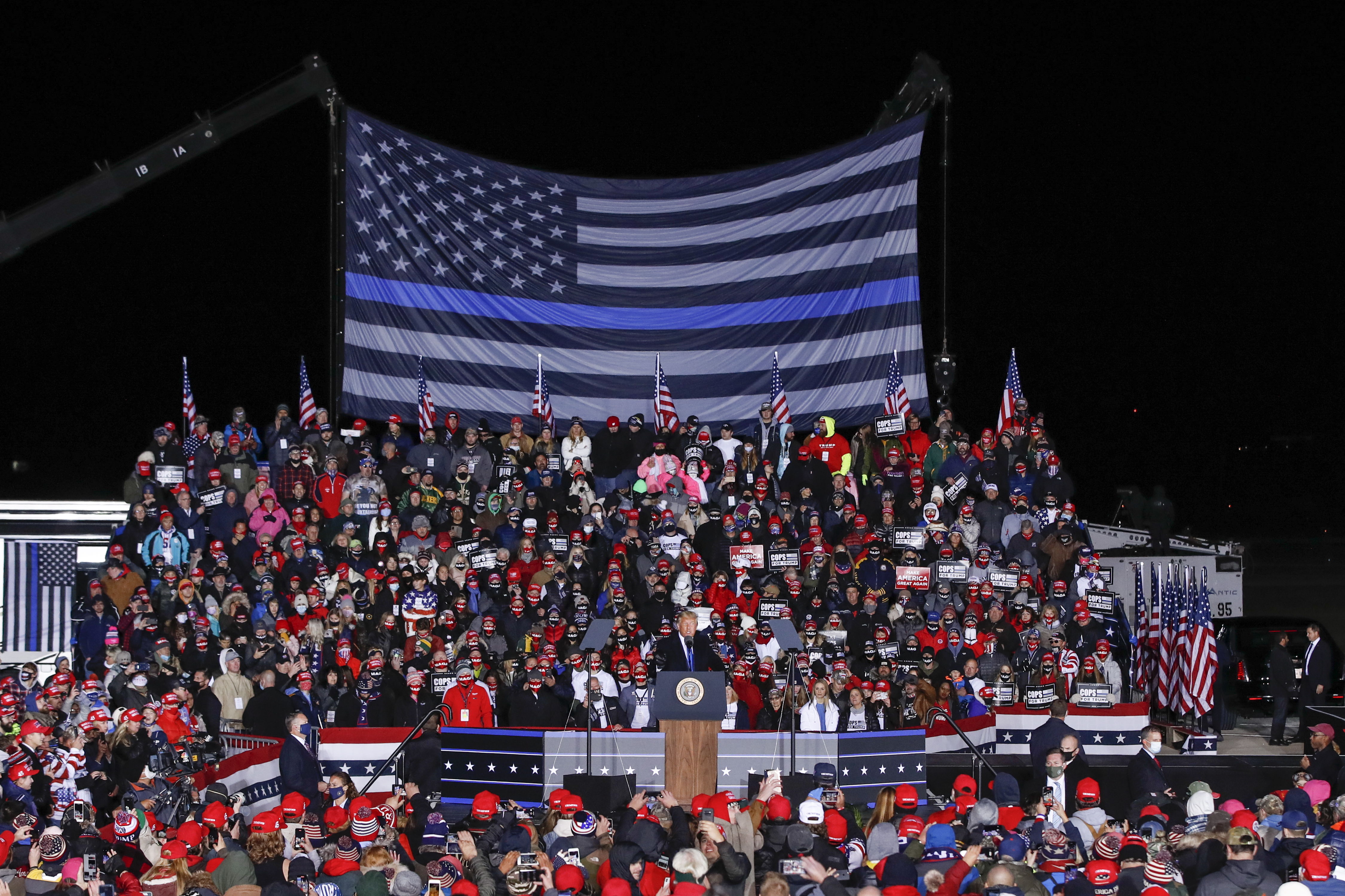 Trump se enfrentará al candidato demócrata Joe Biden en las elecciones presidenciales de Estados Unidos el 3 de noviembre. (Foto Prensa Libre: EFE)