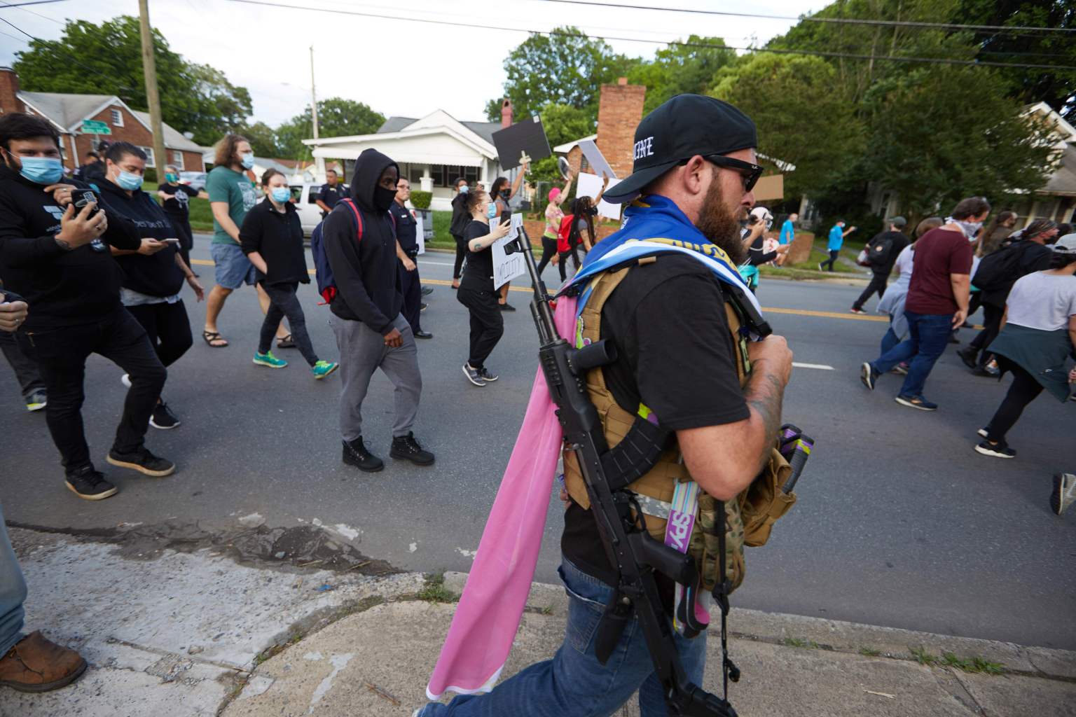 Los grupos armados de extrema derecha están en la mira de las autoridades de seguridad de Estados Unidos. (Foto: AFP) 