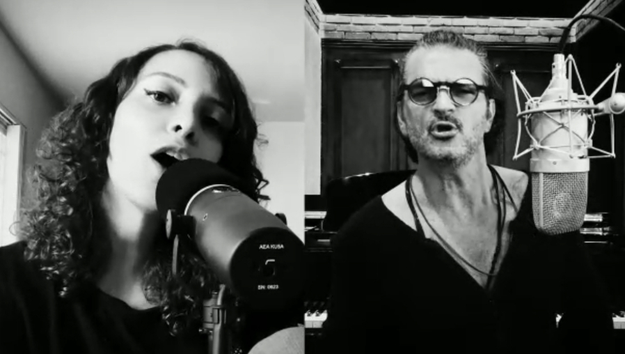 “El blues de la notoriedad” es el nuevo dueto de Ricardo Arjona y Gaby Moreno. (Foto Prensa Libre: Cortesía Metamorfosis)