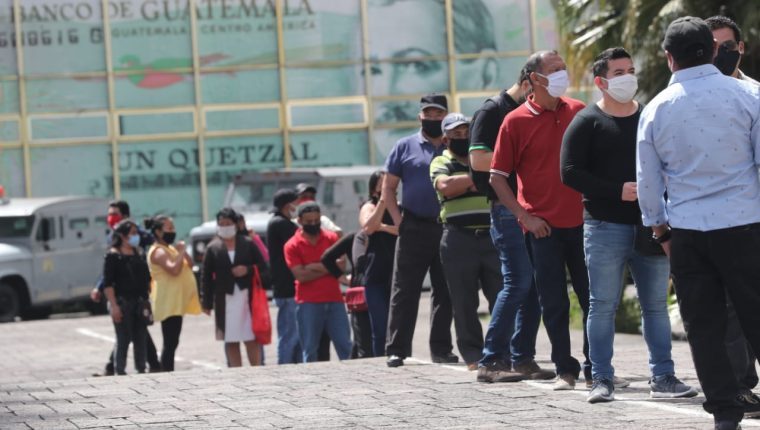 Empresas de diversos sectores aún no han podido de reanudar labores o no han podido llamar a toda su planilla de personal. (Foto, Prensa Libre: Hemeroteca PL).