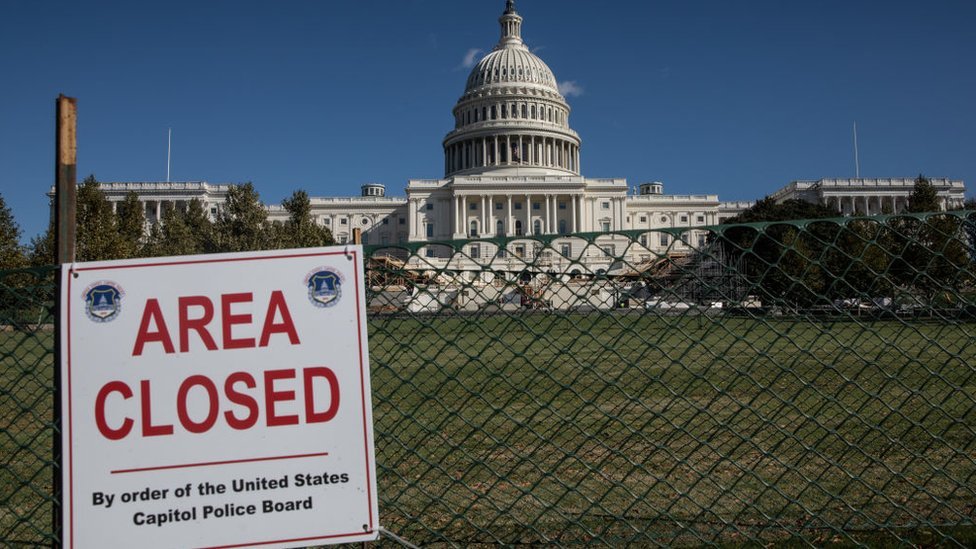 Las medidas de seguridad se han extremado en los edificios del gobierno en Washington D.C. GETTY IMAGES