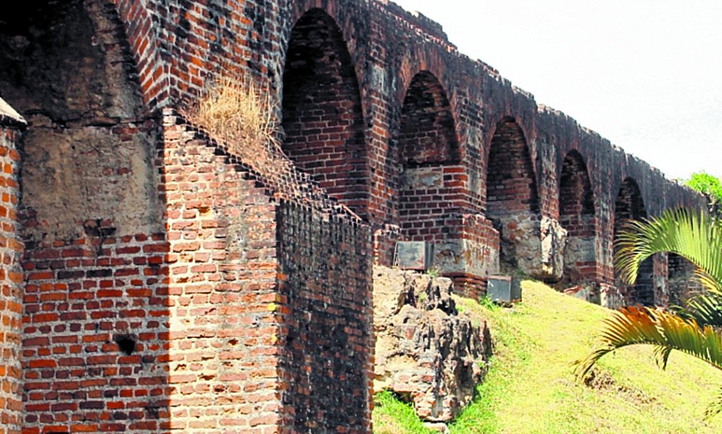 Ancestrales montículos en la ciudad de Guatemala