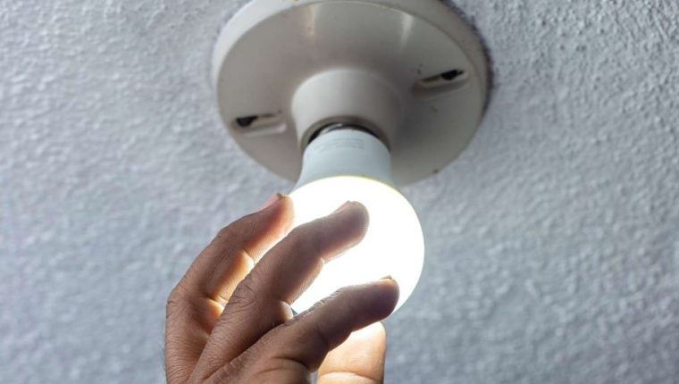 EEGSA alerta sobre cortes de energía eléctrica. (Foto Prensa Libre: Hemeroteca PL) 