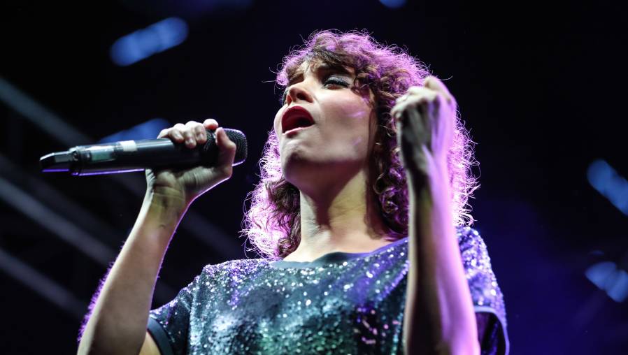 Gaby Moreno será la primera guatemalteca que presentará un evento en los Latin Grammy. (Foto Prensa Libre: Keneth Cruz)