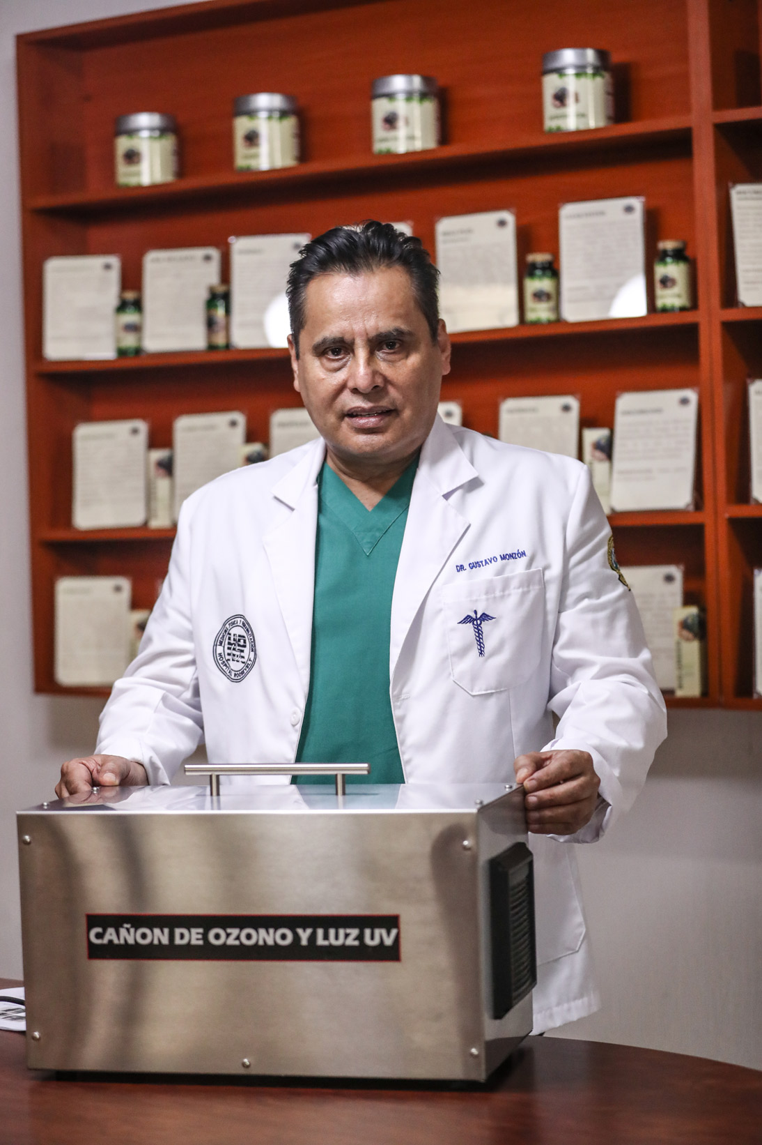 Medico Gustavo monzón