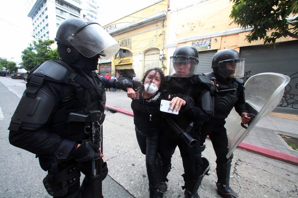 Material fotográfico del periodista Carlos Sebastián durante la jornada #21N.