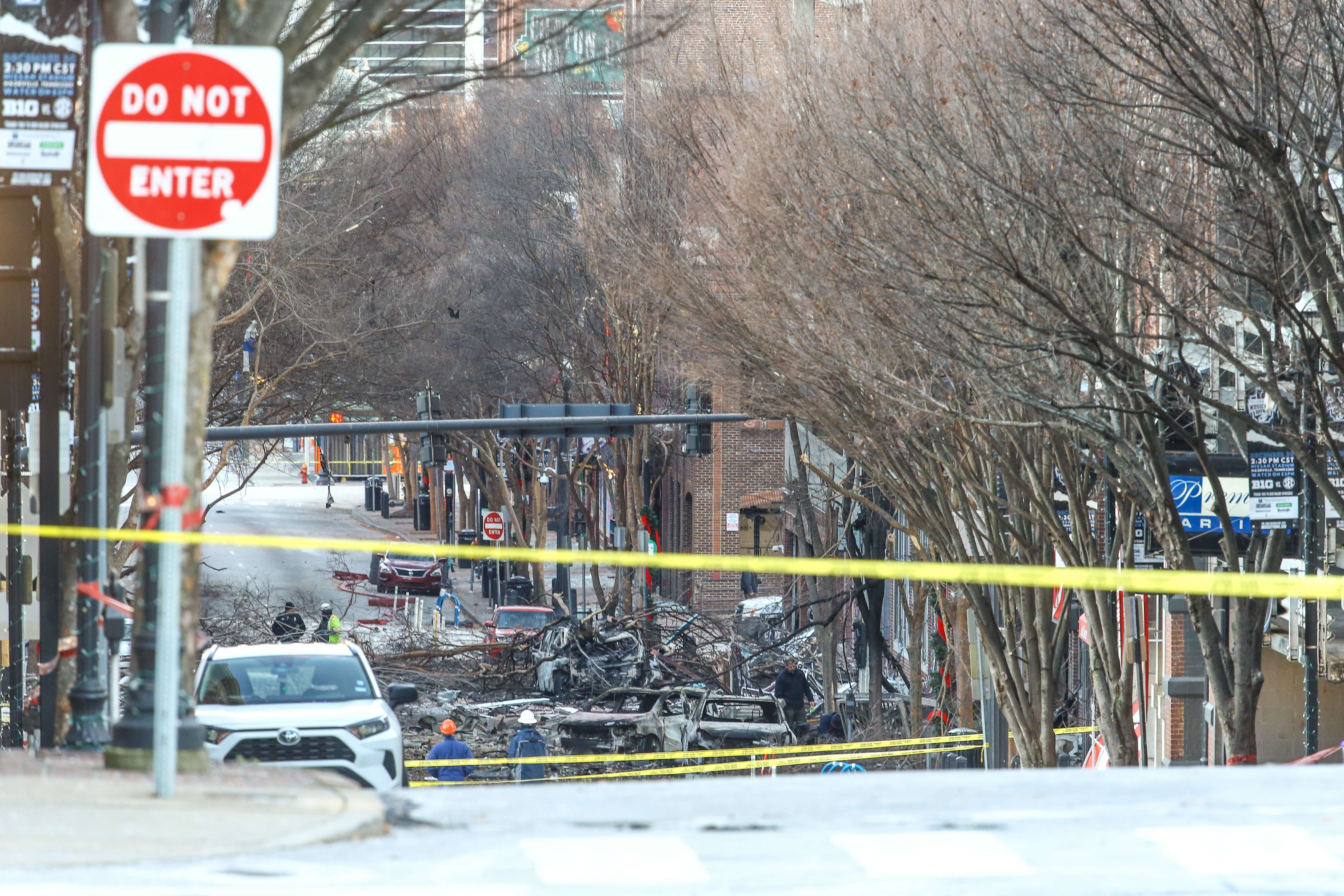 El FBI indaga en más de 500 pistas relacionadas con el suceso. (Foto Prensa Libre: AFP)