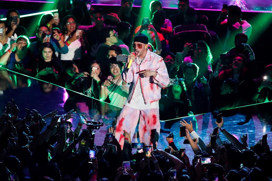 Bad Bunny es el artista más escuchado en Spotify. (Foto Prensa Libre: EFE)