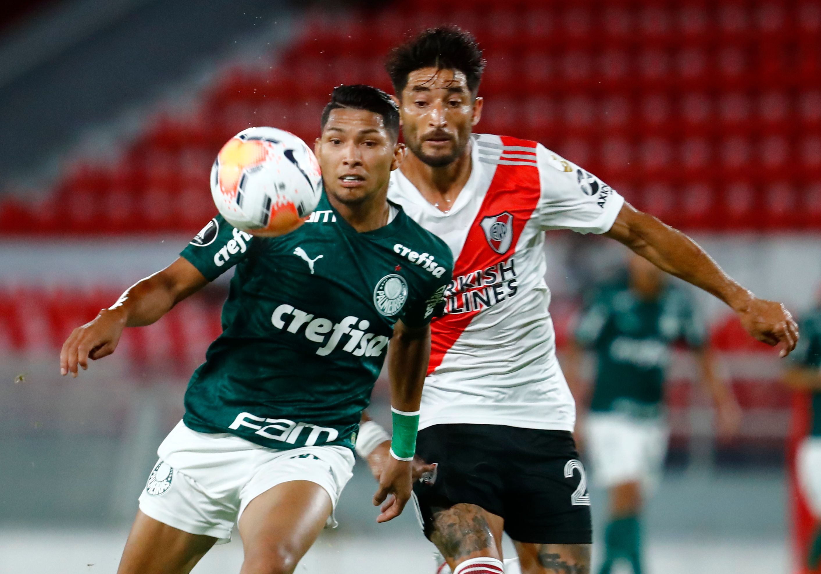 Rony del Palmeiras anotó uno de los tres goles con que le ganaron a River Plate. Foto Prensa Libre: AFP