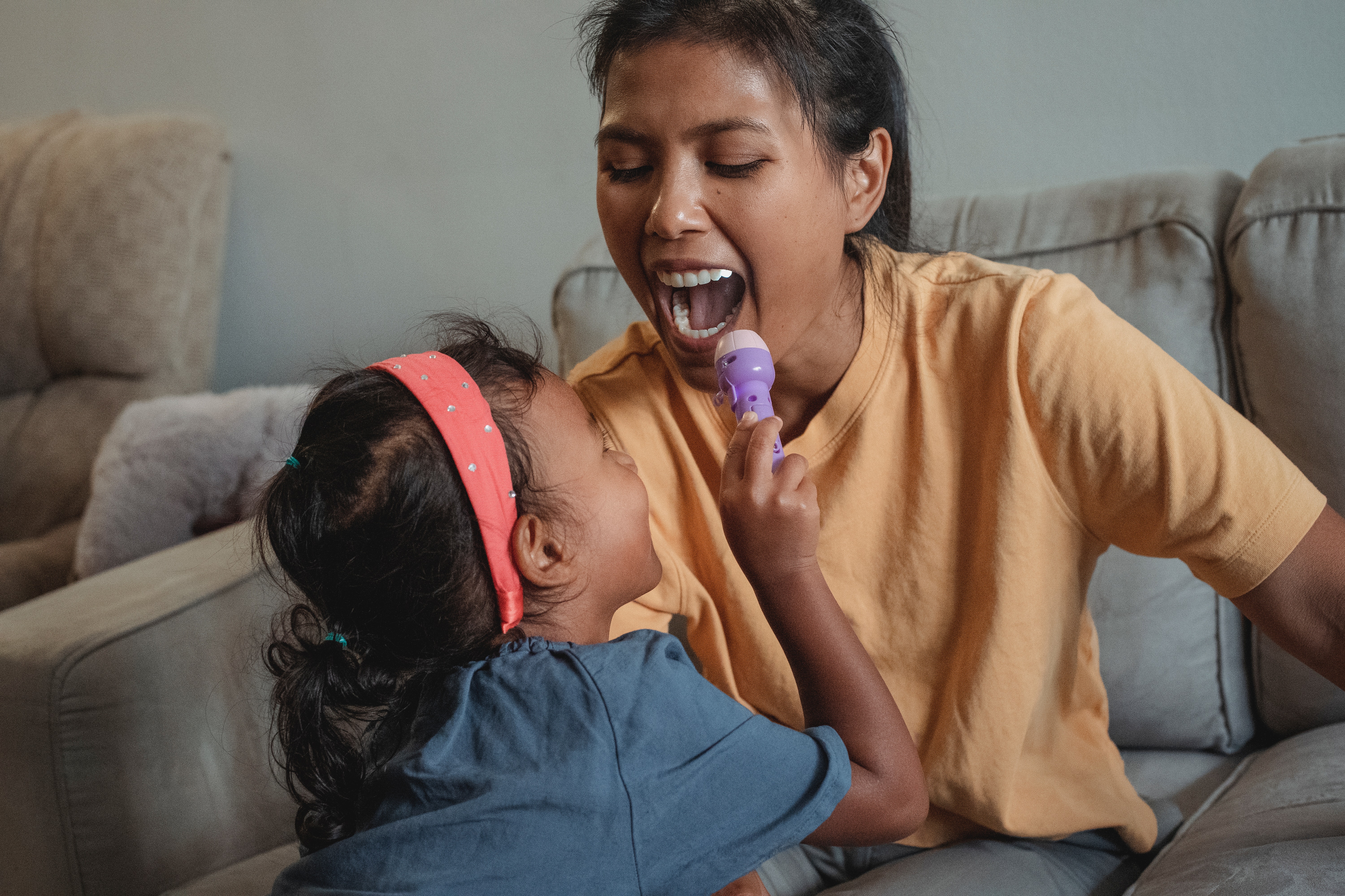 El tiempo de calidad con los niños ayudará a conocerlos y apoyarlos en aquello que ellos disfrutan y que puede representar un punto importante en su presente y futuro.  (Foto Prensa Libre: Kamaji Ogino/Pexels). 