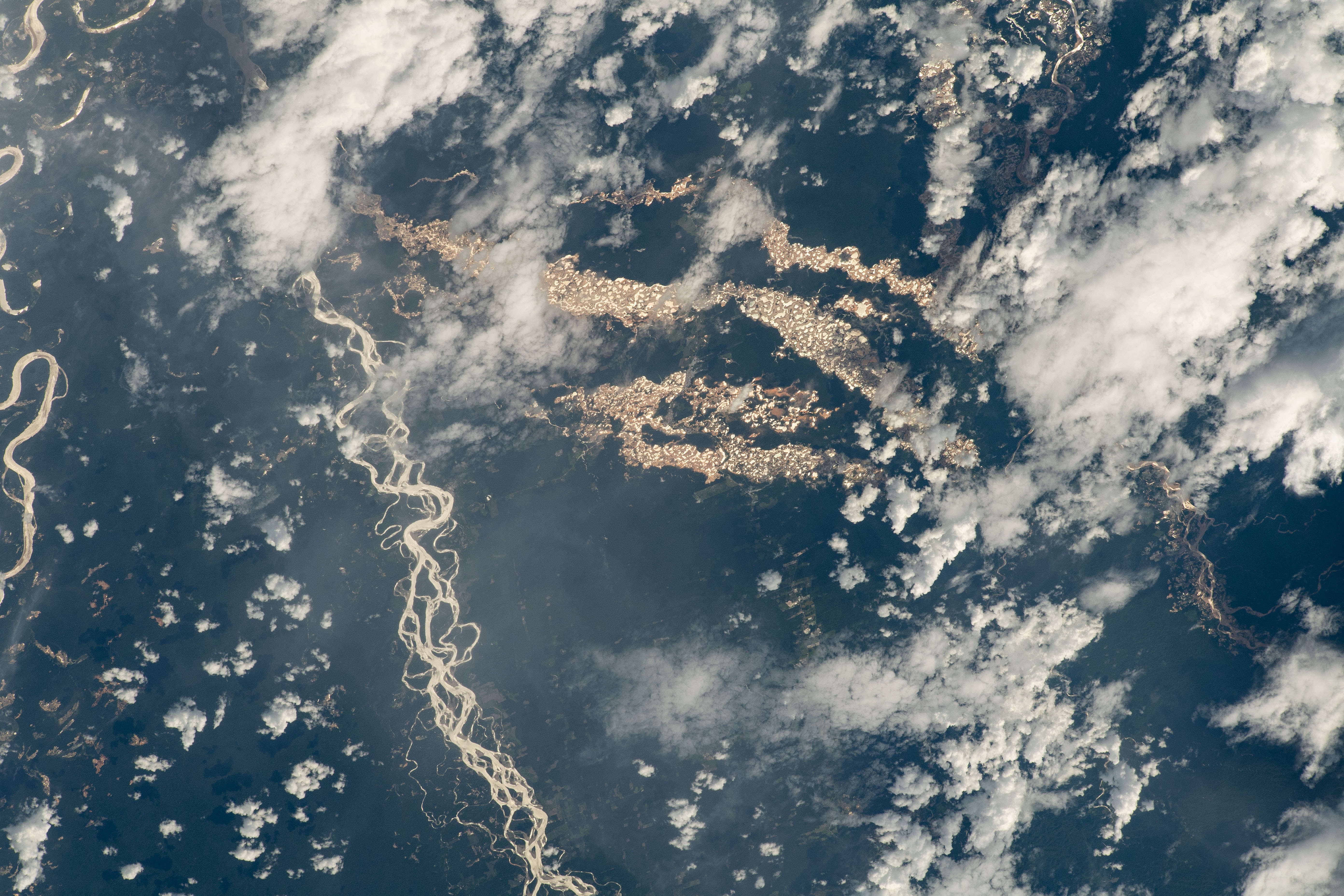 Las imágenes fueron captadas por un astronauta de la Estación Espacial Internacional. (NASA)