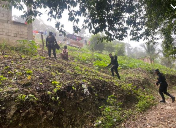 La búsqueda de Sharon Figueroa fue en vano. Ahora las autoridades buscan tres menores desaparecidas. (Foto Prensa Libre: PNC)