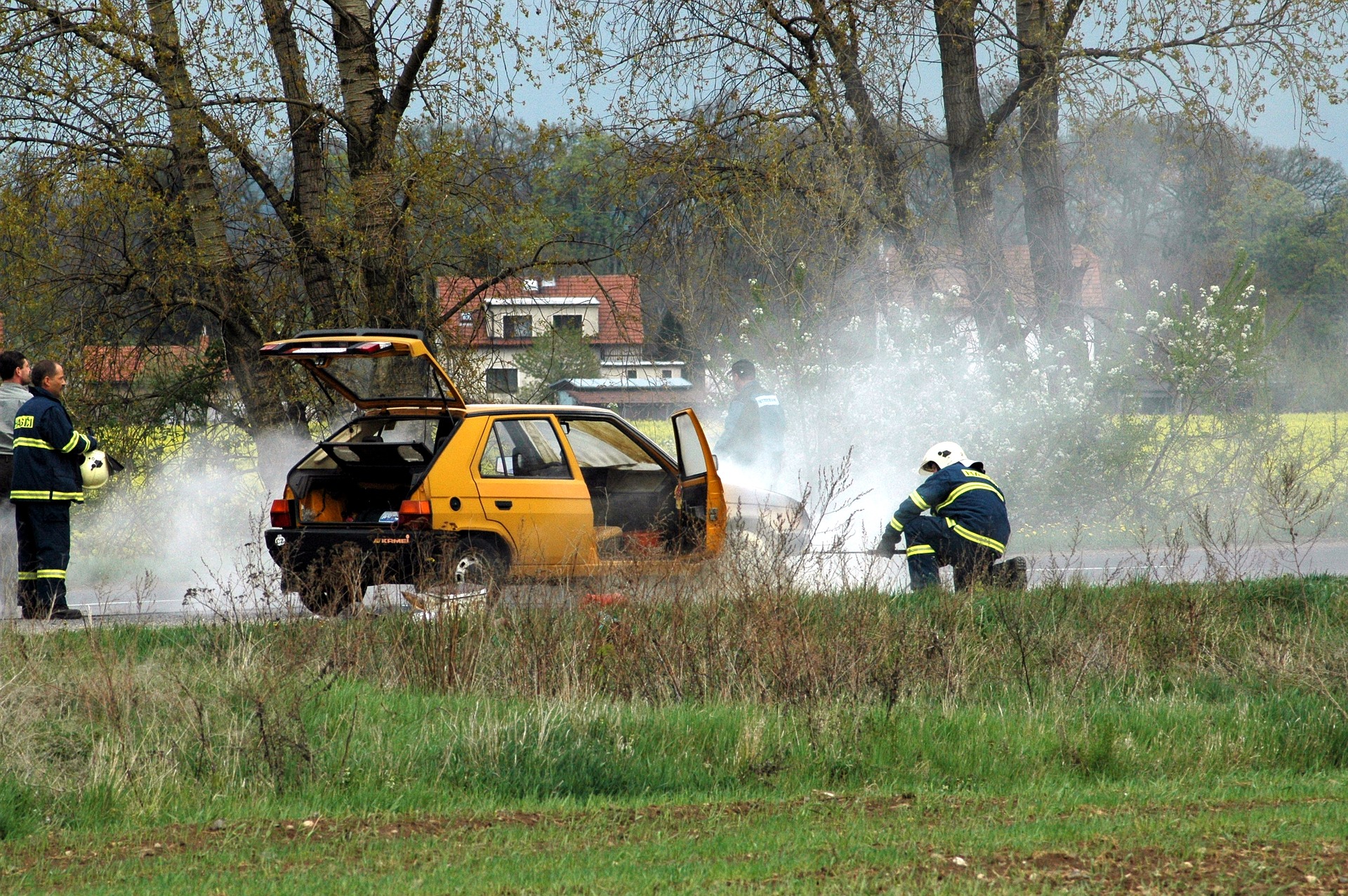 El extinguidor de carro es necesario