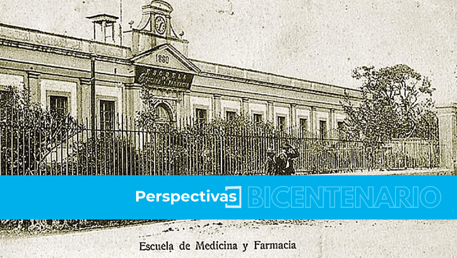 Colegio Mayor de los Paulinos, donde se ubicó la primera sede de la Escuela Normal Central de Varones, y luego, la Escuela de Medicina, en la actual zona 1 capitalina. (Foto Prensa Libre: Museo Nacional de Historia)