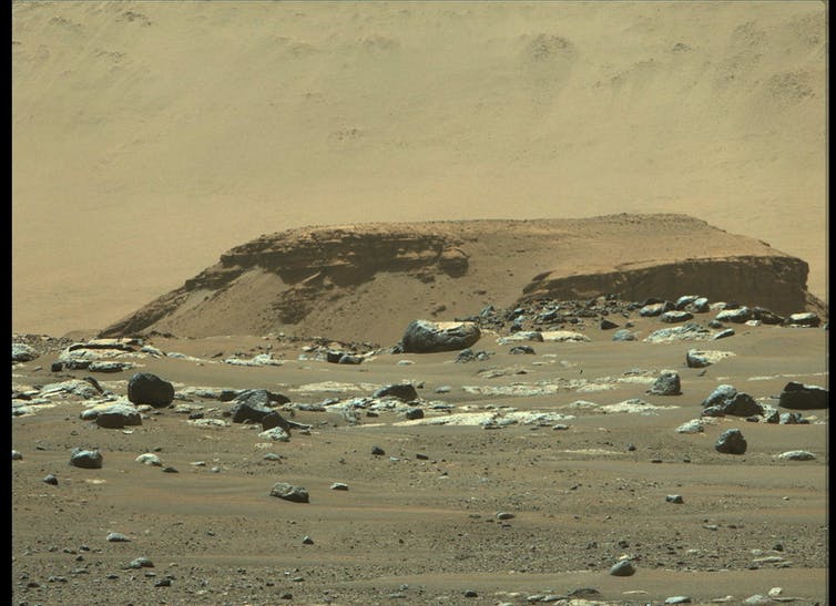 Vista del delta en el cráter Jezero desde el rover Perseverance.
NASA