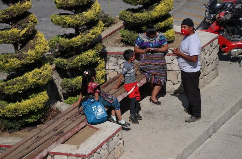 Estudiantes podrán conectarse sin costo para sus actividades didácticas. (Foto: María José Longo)