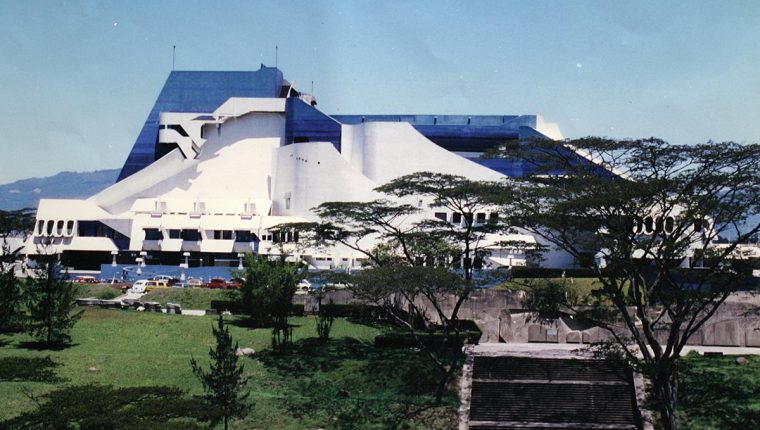 Centro Cultural Miguel Ángel Asturias. (Foto Prensa Libre: Hemeroteca PL)