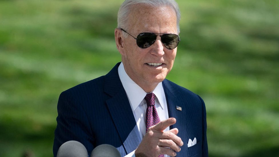 El gobierno de Joe Biden ya está dispuesto a empezar a mirar al exterior dado lo avanzado de sus objetivos de vacunación. (GETTY IMAGES)