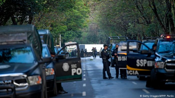 La Policía encontró cerca de la medianoche el vehículo de valores saqueado. (Foto referencial: AFP)