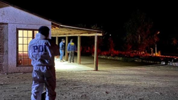 El personal de salud que atendió al niño confirmó que al momento de llegar al centro asistencial ya se encontraba fallecido. (Foto Prensa Libre: PDI Coquimbo)