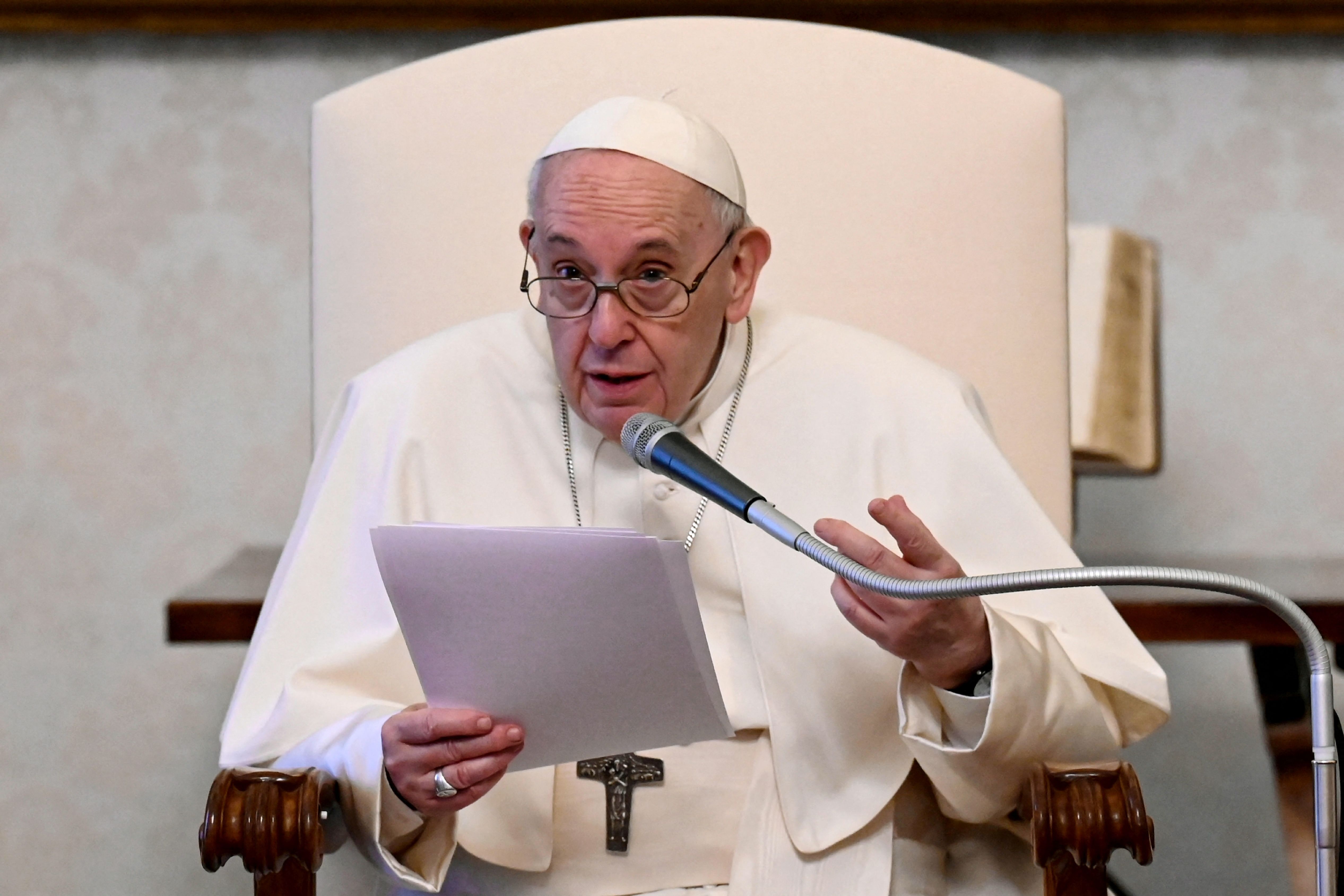 El papa Francisco acaba con el aforamiento de los cardenales y obispos en el Vaticano. (Foto Prensa Libre: AFP)