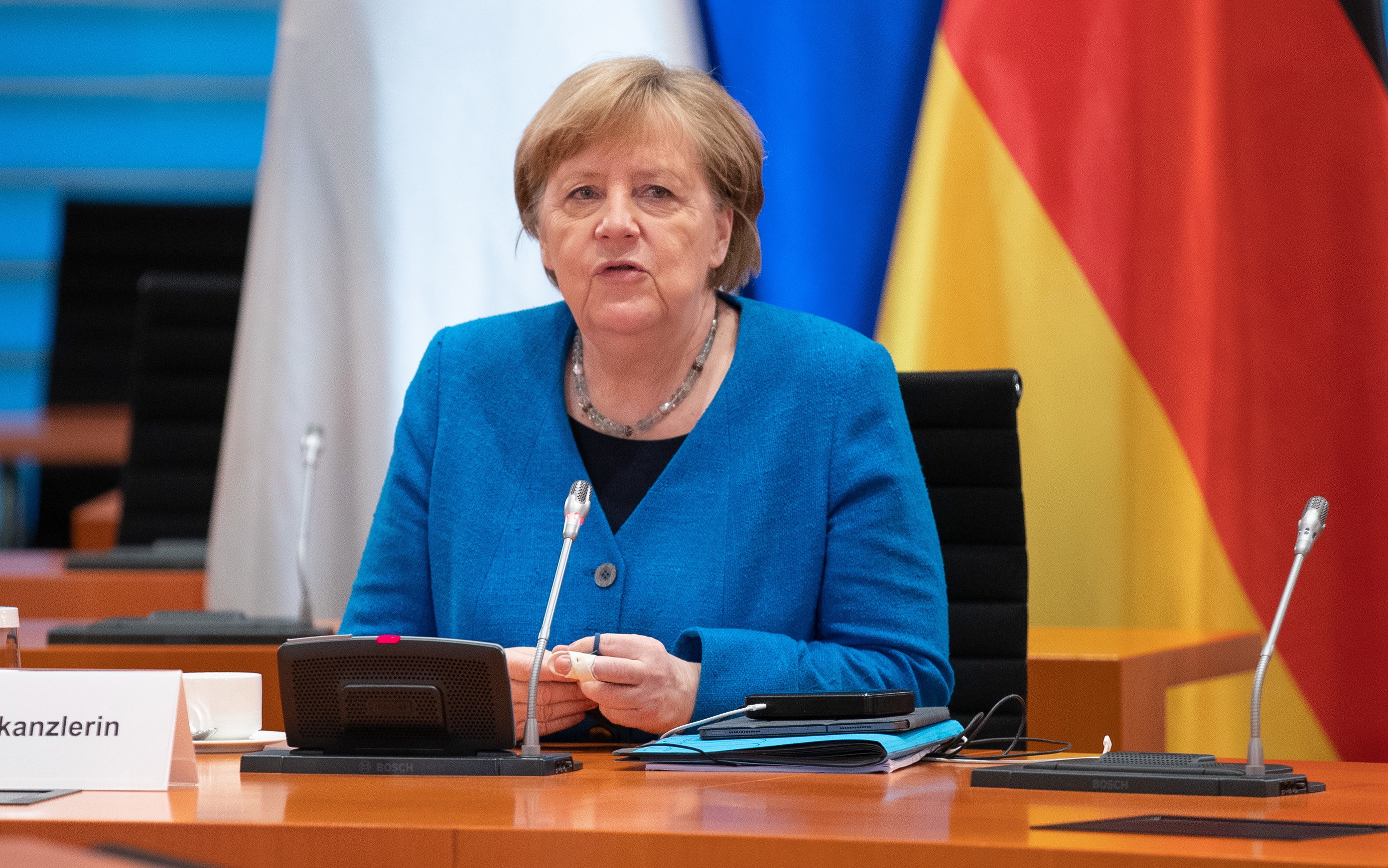 La canciller Angela Merkel en una actividad este 31 de mayo de 2021, es una de las personas que habrían sido espiadas por Estados Unidos, en colaboración con Dinamarca. (Foto Prensa Libre: EFE)