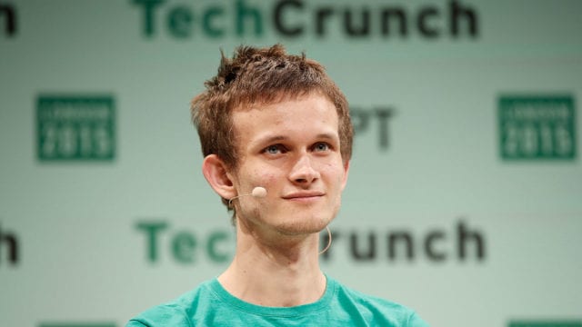 El fundador de Ethereum, Vitalik Buterin, durante TechCrunch Disrupt London 2015. (Foto Prensa Libre: Getty Images para TechCrunch)