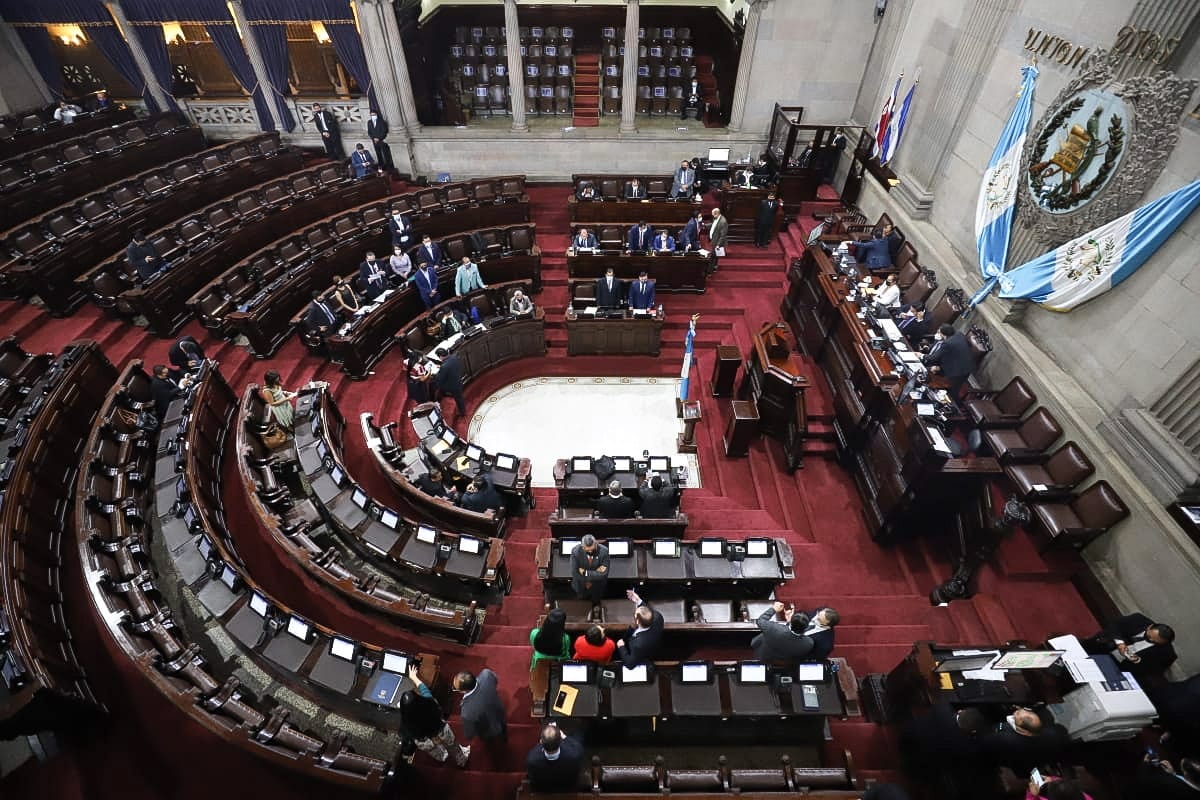 Las últimas sesiones de Pleno se han caracterizado por retrasos e inasistencias. Fotografía: Congreso. 