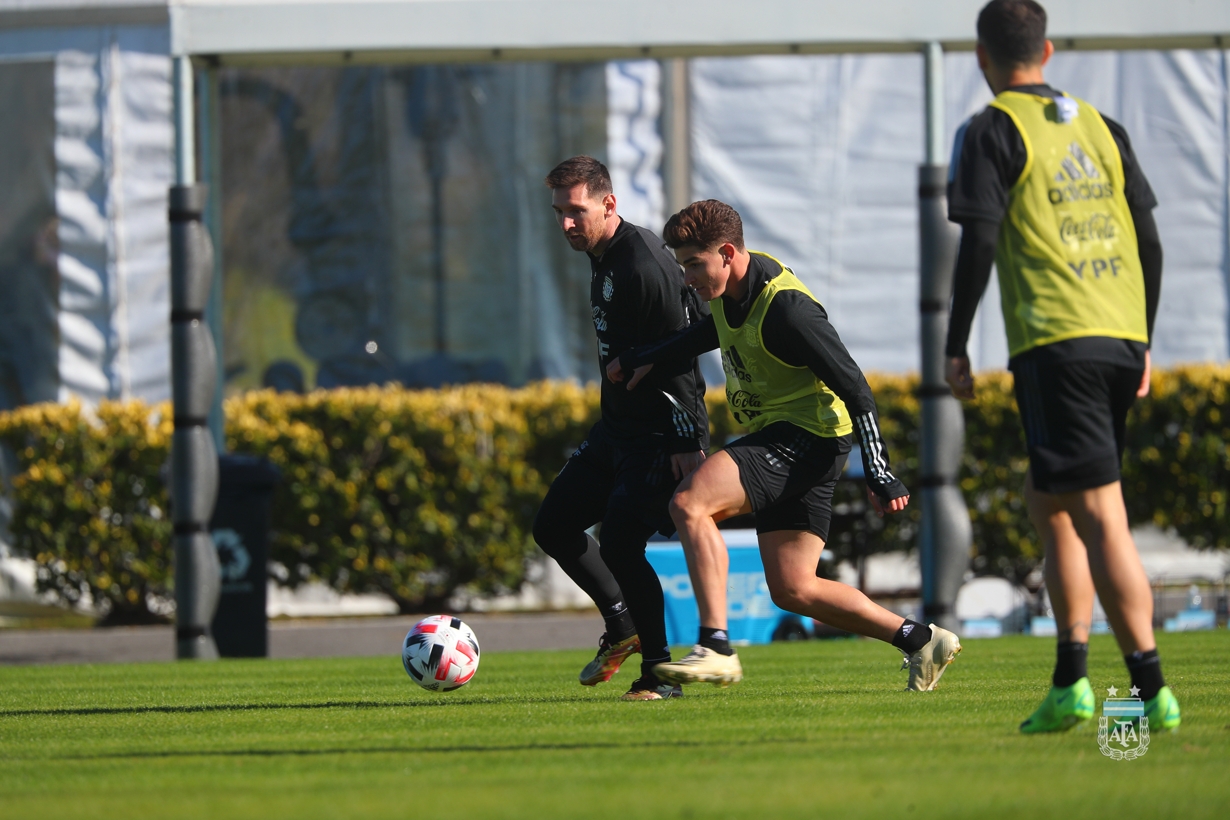 El argentino Lionel Messi durante el entrenamiento de la Selección de Argentina. (Foto Selección de Argentina).