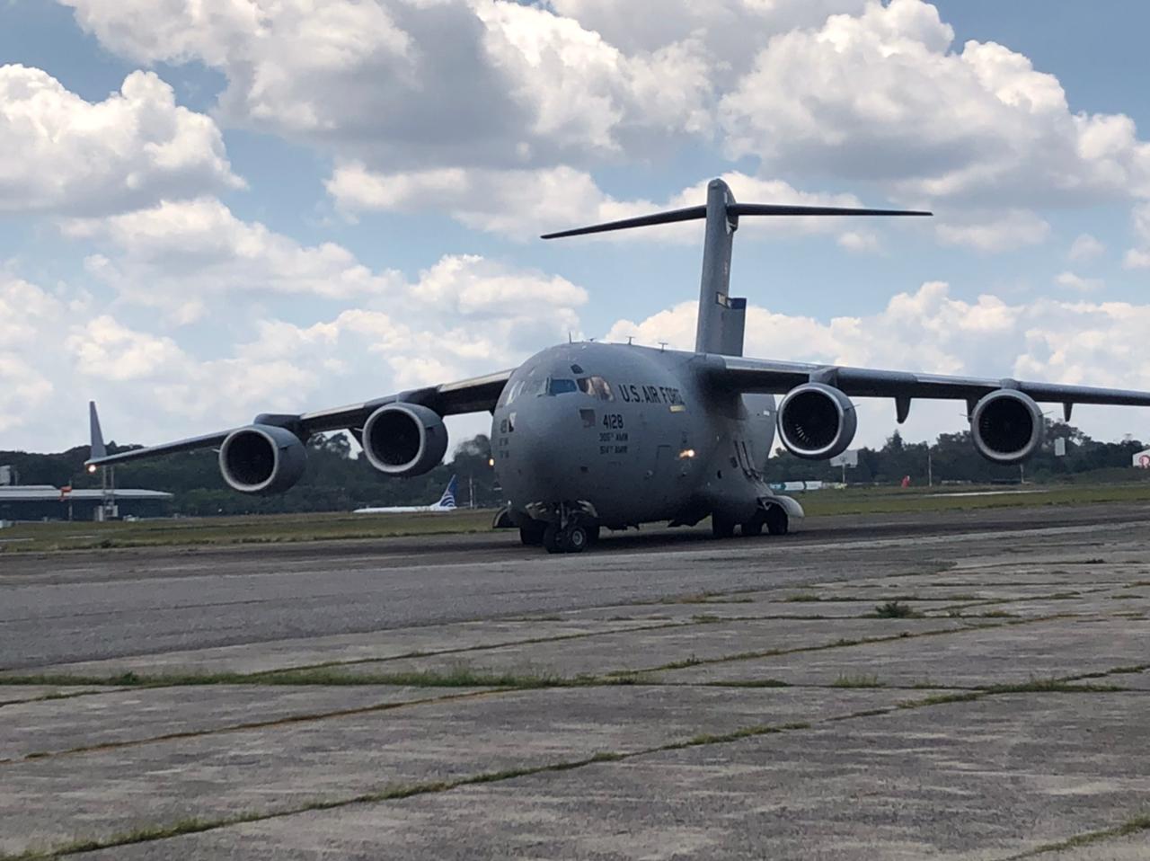 El Globemaster III fue diseñado especialmente para transportar grandes cargamentos. (Foto Prensa Libre: cortesía)