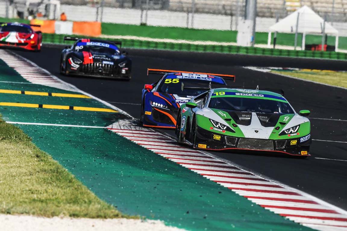 Mateo Llarena terminó quinto puesto de la división Pro-Am, en la primera carrera de la 2da. fecha del Campeonato Italiano GT Sprint 2021. (Foto Cortesía).