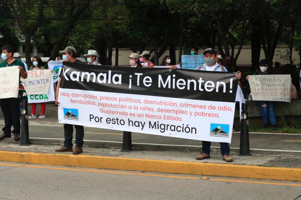 visita kamala harris guatemala