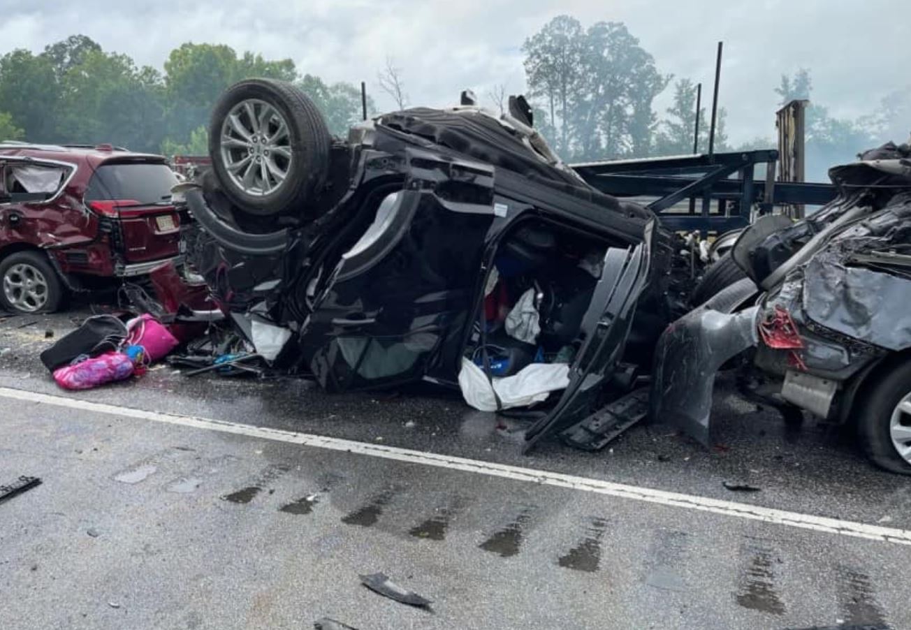 Nueve niños y un adulto murieron en un accidente de tránsito en Greenville, Alabama, Estados Unidos. (Foto Prensa Libre: Tomada de Twitter)