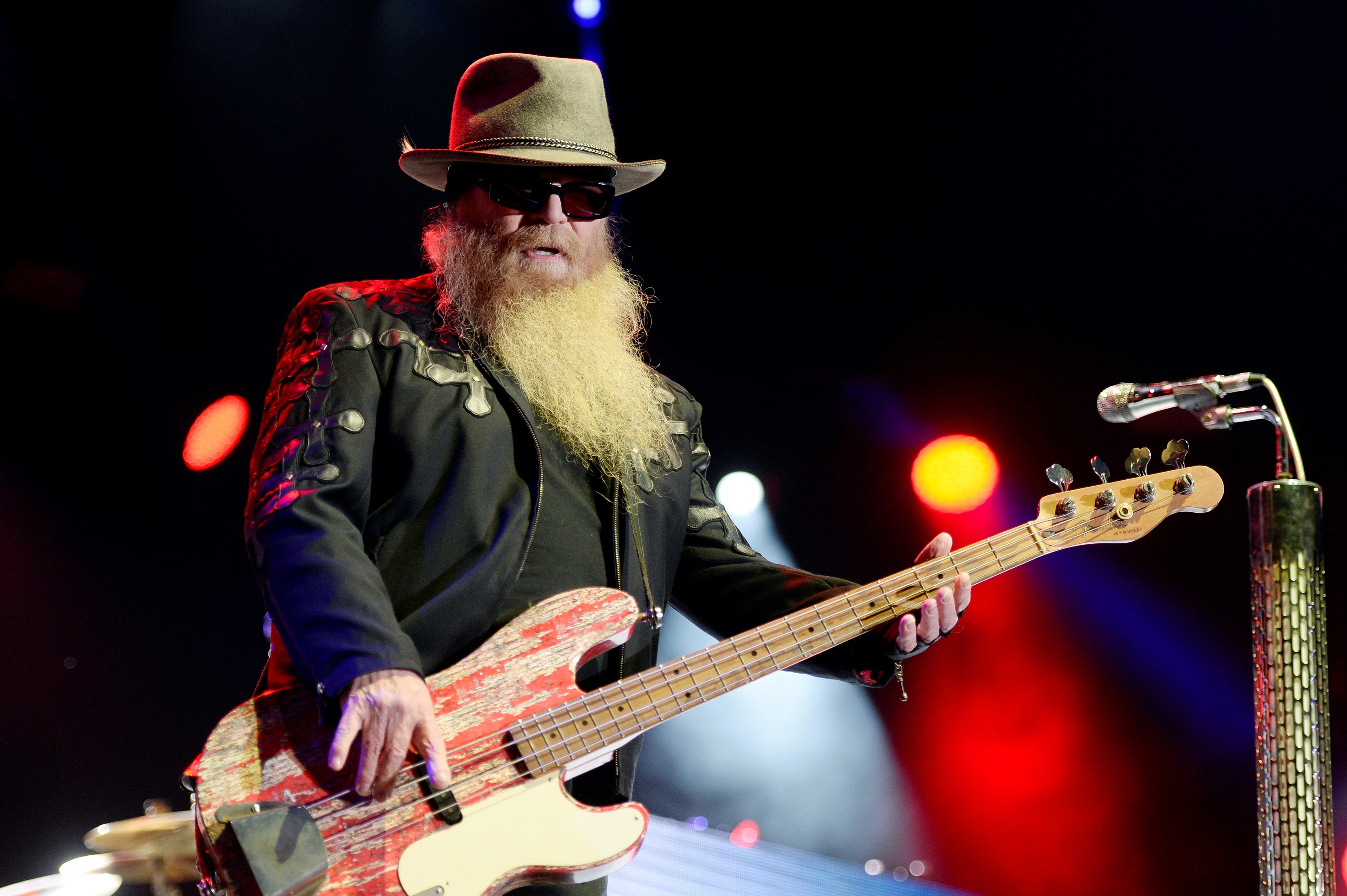 El músico Dusty Hill, bajista de ZZ Top, falleció a los 72 años. (Foto Prensa Libre: EFE)